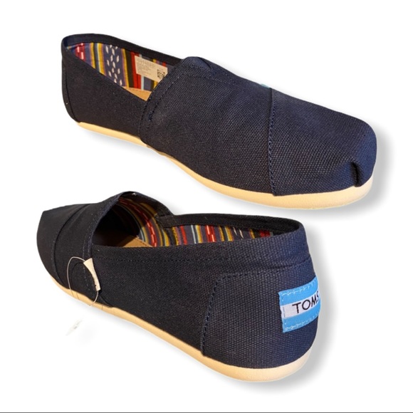 🆕TOMS Classic Loafers Sizes:  8- 8.5- 10 - Picture 6 of 12